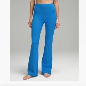 Women's Blue Lululemon Flared Pants
